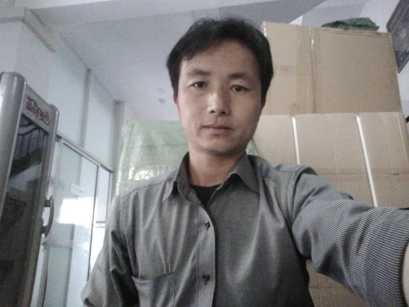 现在与你的第一张照片--昆明蓝颜知己交友网