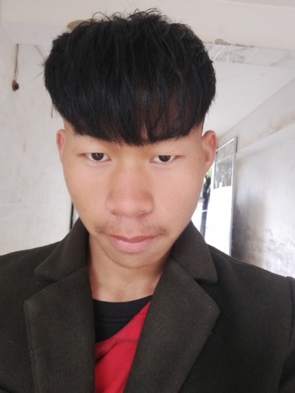 少年不在少的第二张照片--昆明蓝颜知己交友网