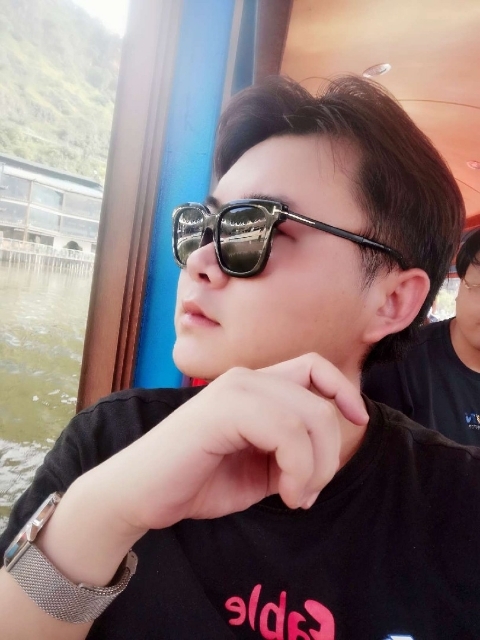 曲生的第二张照片--昆明蓝颜知己交友网