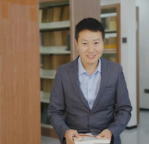 罗梓焜的第二张照片--昆明蓝颜知己交友网