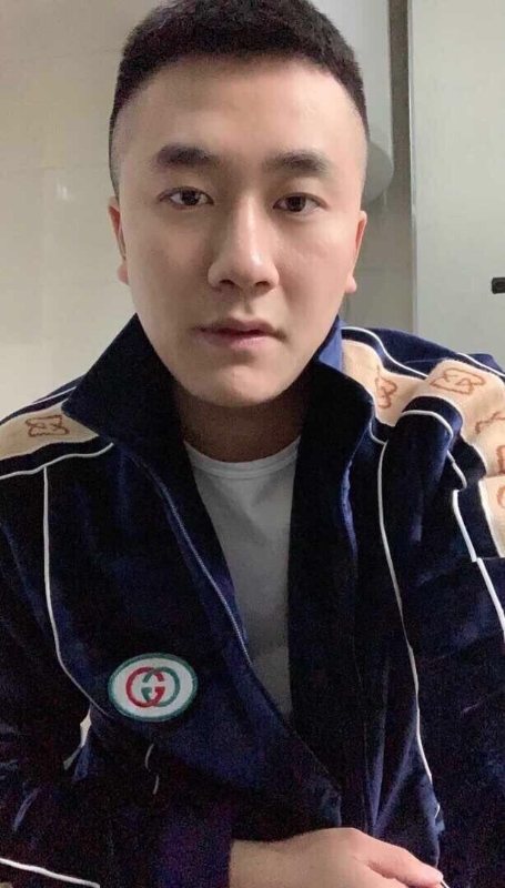 凌毅的第一张照片--昆明蓝颜知己交友网